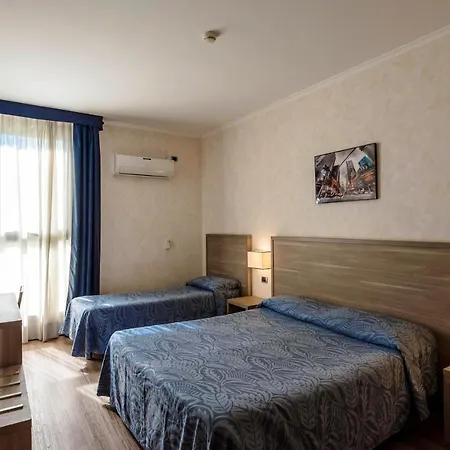 Roma Sud Otel 3*
