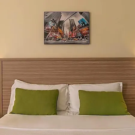 Roma Sud Ξενοδοχείο 3*